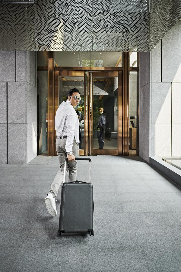Silks Club Hotel Kaohsiung Buitenkant foto The entrance of the hotel
