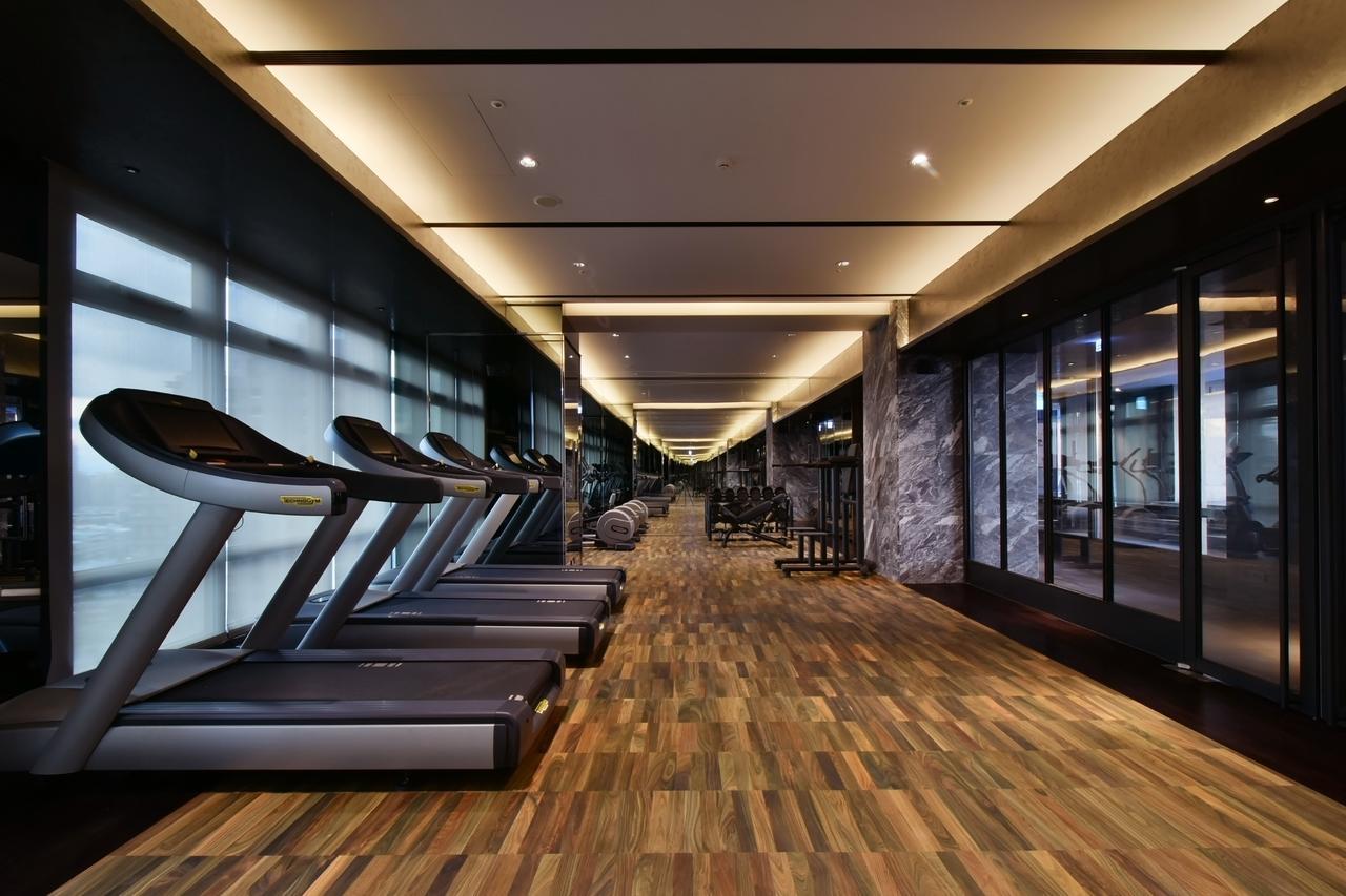 Silks Club Hotel Kaohsiung Buitenkant foto The gym at The Landmark